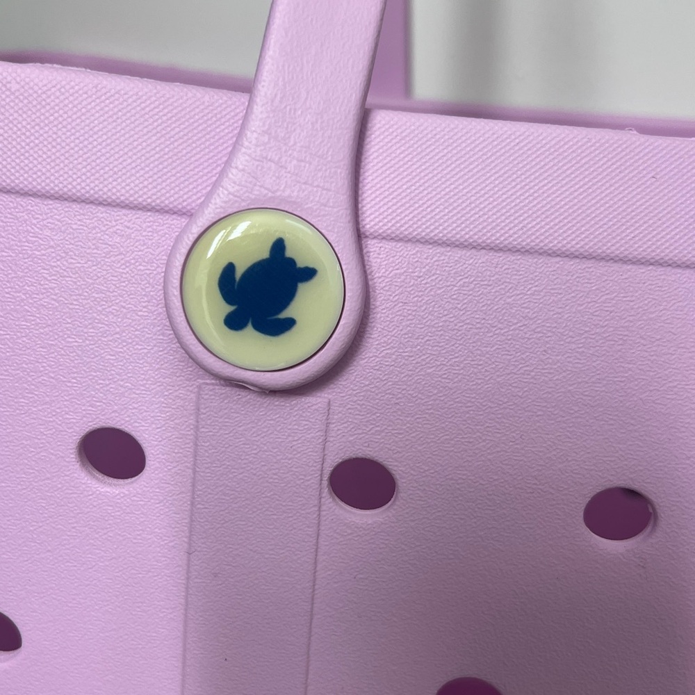 SIMPLY SOUTHERN SOLID ALLIUM PINK BEACH WATERPROOF WASHABLE LARGE TOTE BAG, NWT - Picture 8 of 13